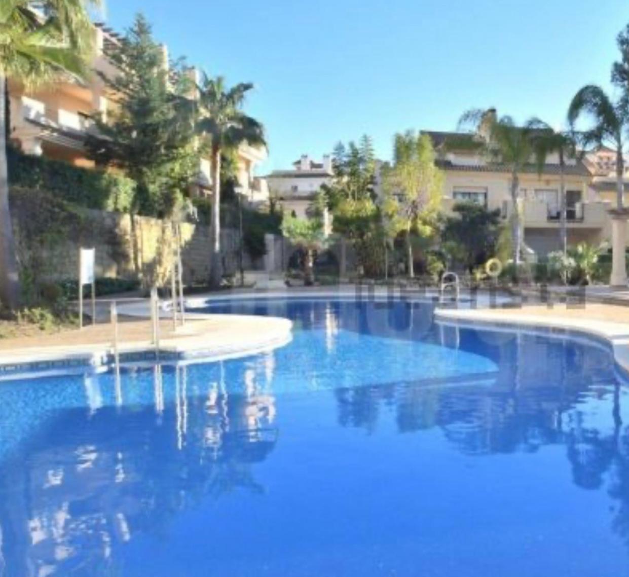 Apartamento Hacienda El Palmeral Puerto Banus Marbella Exterior photo